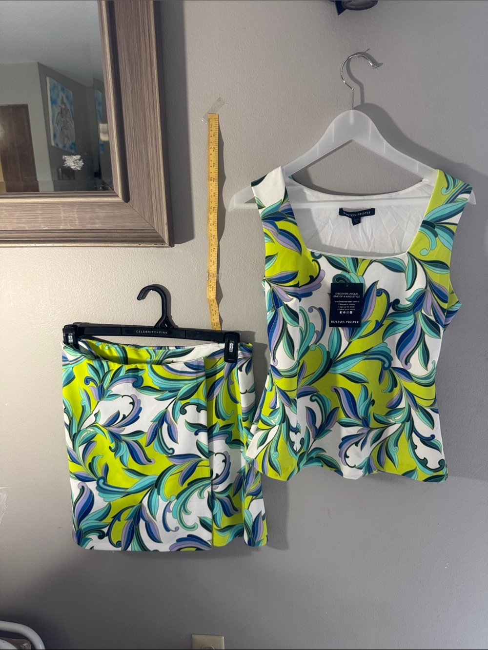 Boston Proper Neon Lime & Multicolor Swirl Sleeveless Tank & skort